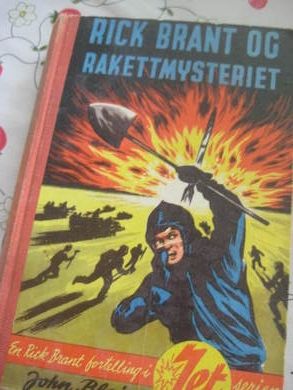 BLAINE: RICK BRANDT OG RAKETTMYSTERIET. 1958