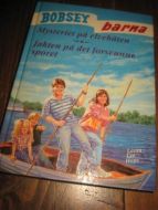 Hope: Bobsey Barna og Mysteriet på elvebåten -  Jakten på det forsvunne sporet. Bok nr 88.