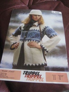 TRIPPEL. K. 7506, CAROL, størrelse  34/36, 38/40 42/44