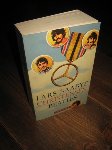 CHRISTENSEN, LARS SAABYE: BEATLES. 2008. 