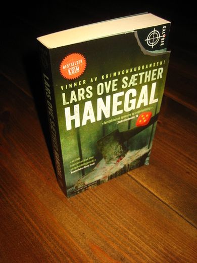 SÆTER, LARS OVE. HANEGAL. 2014.