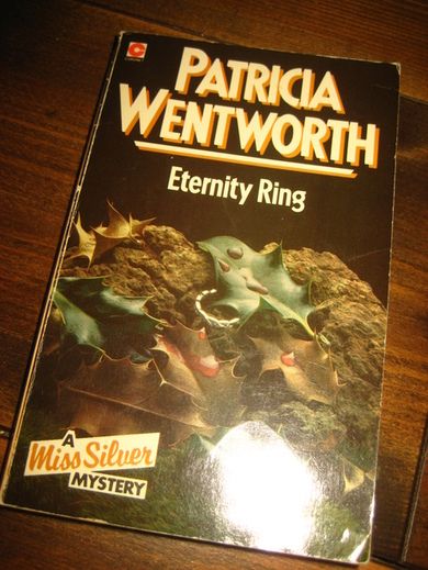 WENTWORTH: ETERNITY RING. 1980.