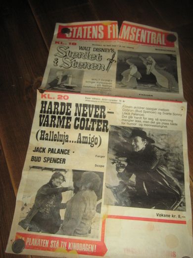 Filmplakat fra STATENS FILMSENTRAL,  WALT DISNEY SVERDET I STENEN, HARDE NEVER- VARME COLTER.