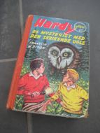 DIXON: HARDY GUTTENE OG MYSTERIET MED DEN SKRIKENDE UGLE. Bok nr  43, 1963. 