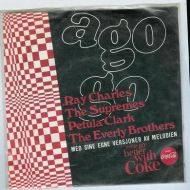 Things og better with Coke: RAY CHARLES, THE SUPREAMES, PETULIA CLARK, THE EVERLY BROTHERS MED SINE EGNE VERSJONER AV MELODIEN. 1963