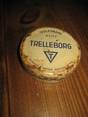 Blikkeske Trelleborg isolasjonstape, 60 tallet