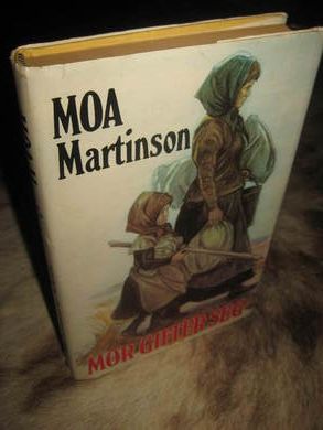 MARTINSON, MOA: MOR GIFTER SEG. 1980.