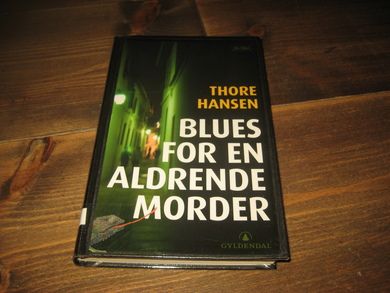 HANSEN, TORE: BLUES FOR EN ALDRENDE MORDER. 2004. 