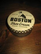 Glassflaske uten innhold, BOSTON SHOE CREAM, 60 tallet