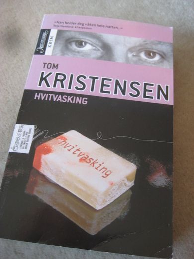 KRISTENSEN, TOM. HVITVASKING. 2003.