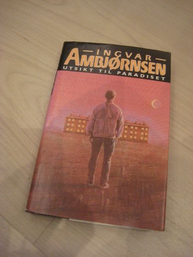 AMBJØRNSEN, INGVAR: UTSIKT TIL PARADISET. 1997.