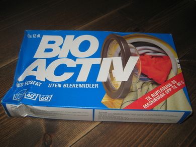 Eske med ubrukt innhold, BIO ACTIV, fra Nortend, Stavanger, 70-80 tallet.