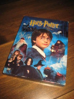 HARRY POTTER. DE VISES STEIN. 