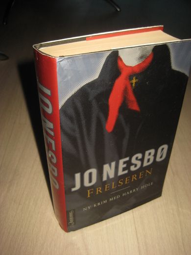 NESBØ, JO: FRELSEREN. 2005.