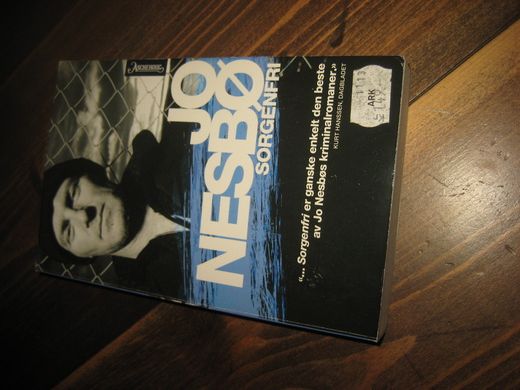 NESBØ, JO: SORGENFRI. 2013.