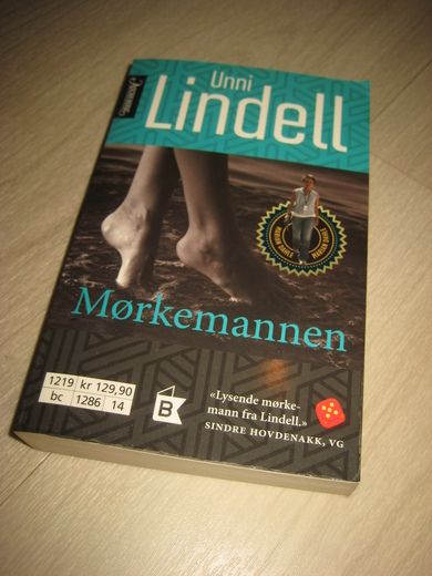 LINDELL, UNNI: Mørkemannen. 2011. 