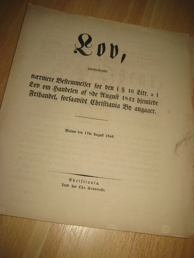 1848, Lov indeholdende nærmere Bestemmelserfor den i par. 16 i Lov om Handelen, Frihandel, forsaavidt Christiania By angaar.