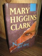 CLARK, MARY HIGGINS: Noen ser deg. 1997.