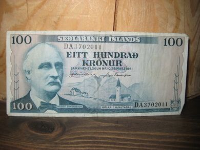 EITT HUNDRAD KRONUR, 1961, DA3702011.