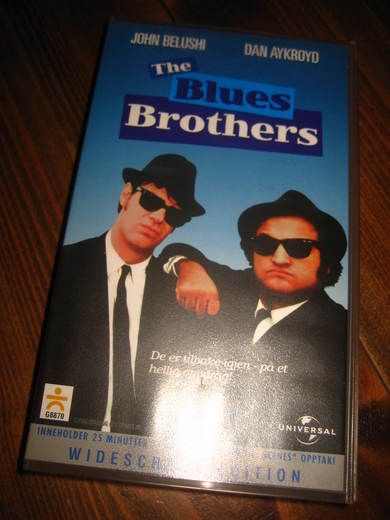 THE BLUES BROTHERS. 15 ÅR, 130 MIN, 1980.