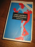 CHRISTENSEN, LARS SAABYE: HALVBROREN. 2002.