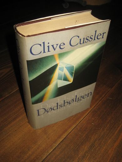 CUSSLER: DØDSBØLGEN. 1998. 