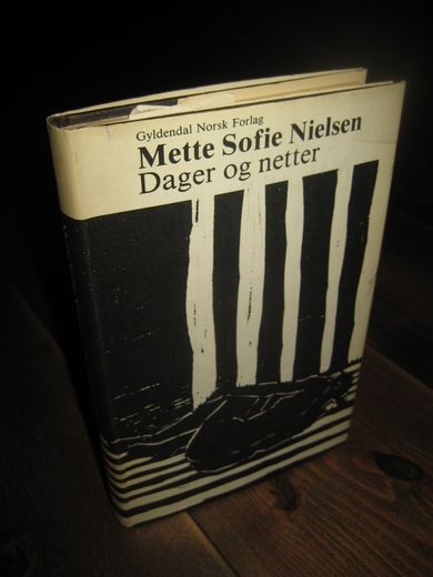 Nielsen: Dager og Netter. 1982. 