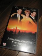 FORFENGELIGHETENS FYRVERKERI. 1990, 15 ÅR, 127 MIN