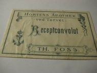 HORTENS APOTHEN ved Torvet. Tidleg 1900