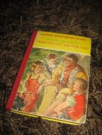 SCHULZ: TREKLØVERET SKILLER LAG. Bok nr 22, 1956. 