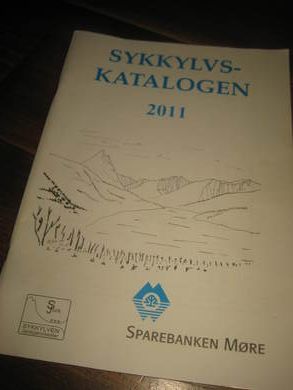 2011, SYKKYLVS - KATALOGEN.