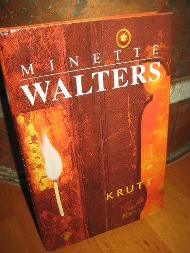 WALTERS, MINETTE: KRUTT. 2000.