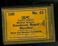 Treeske med ikkje relevant innhold, reservedeler, Goodyear Rapid Needles fra United Shoe Machinery Corporation, Boston, USA.