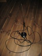 Antenne, 62 cm høg, med kabel.