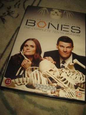 BONES,  TIANDE SESONG. 16.5 timer, 