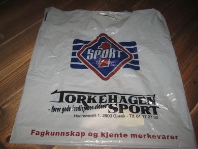 Plastnett fra TORKEHAGEN SPORT, GJØVIK.