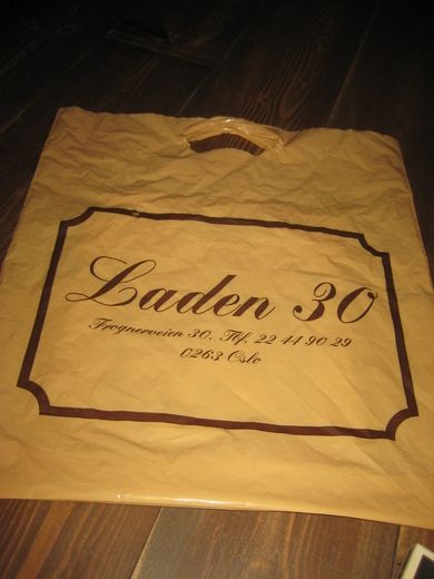 Laden 30, Frognerveien 30, Tlf 22449029, Oslo.