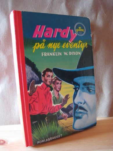 Bok nr 002, Hardy guttene på nye eventyr.