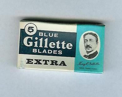 BLUE Gillette BLADES EXTRA