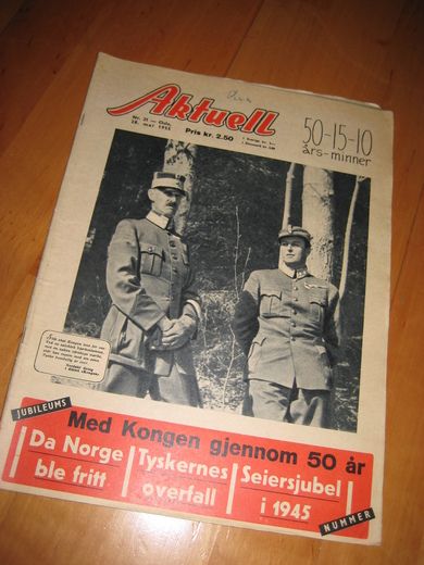 1955,nr 021, Aktuell. Med Kongen gjennom 50 år.