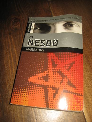 NESBØ, JO: MAREKORS. 2004.