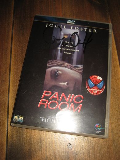 PANIC ROOM. 15 ÅR, 107 MIN.