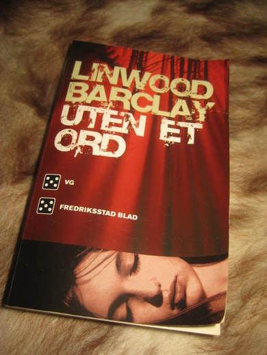 BARCLAY: UTEN ET ORD. 2009.