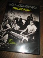 JOHN TRAVOLTA: SWORDFISH. 96 MIN, 15 ÅR,