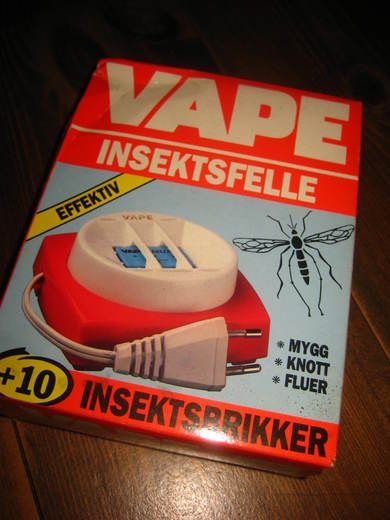 Uåpna eske med VAPE INSEKTSFELLE, 70 TALLET.