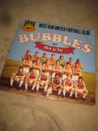 WEST HAM UNITED FOTBALLKLUBB. BUBBLES BY STYLE. 1981. 