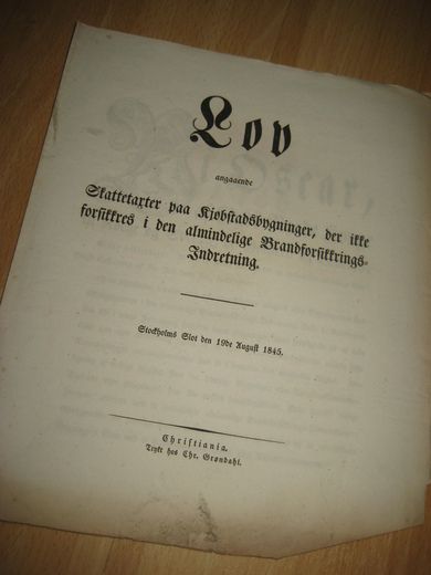 1845, Lov angaaende Skattetakster paa Kjøpstadsbygninger, der ikke forsikres i den almindelige Brandforsikrings Indretning.