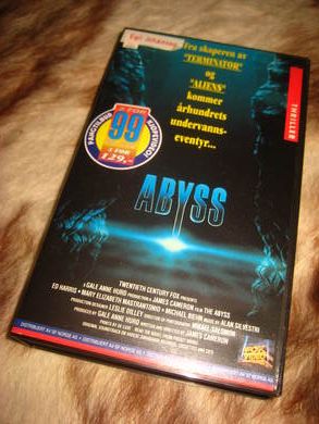 ABYSS. 1989, 15 ÅR, 134 MIN.