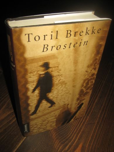 Brekke, Toril: Brostein. 2003.