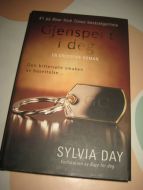 DAY, SYLVIA: Gjenspeilt i deg. 2012.